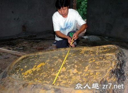 ÔÆÄϾ°¹È·¢ÏÖ26´¦¾ÞÐÍÊÖ½ÅÓ¡ÓÐÉÏǧÄêÀúÊ·(ͼ)